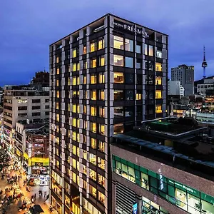 Отель Sotetsu Fresa Myeong-dong